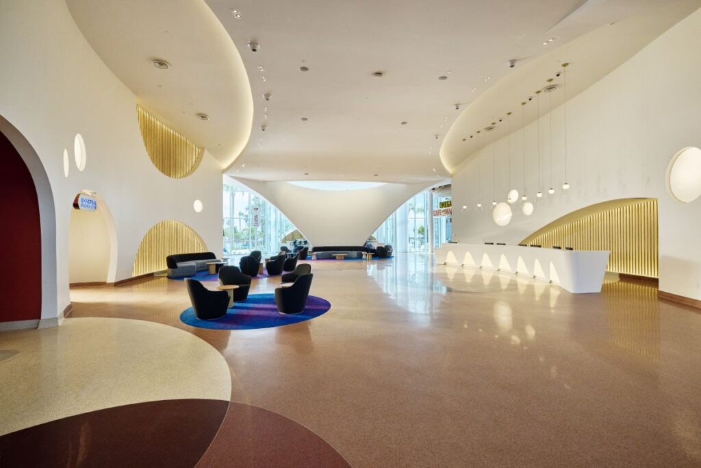 Terra Luna Resort