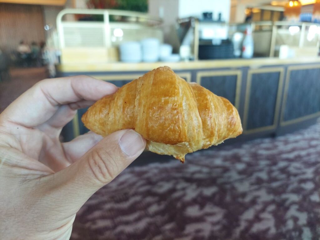 Topolino's Terrace Breakfast