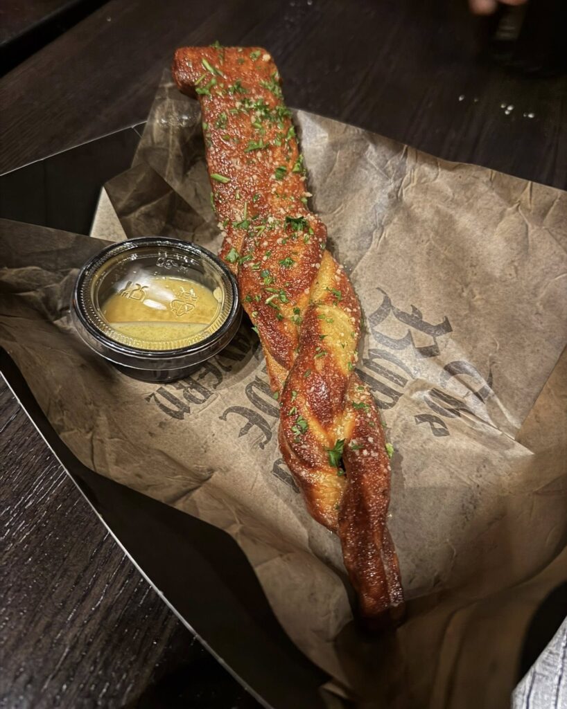 Hunter's Garlic Stake