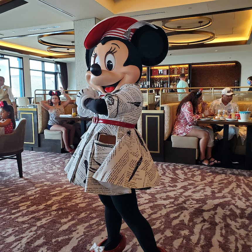 Topolino's Terrace Breakfast