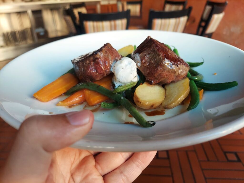 Via Napoli Dining Review