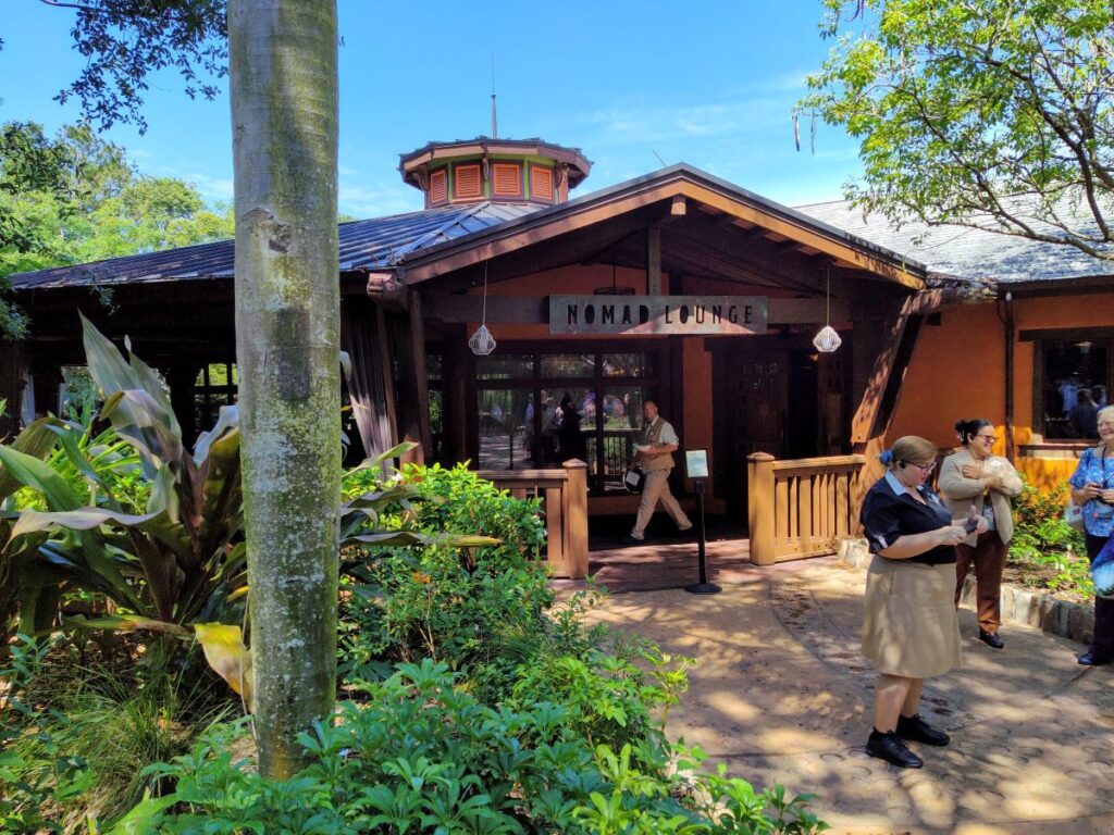 Nomad Lounge