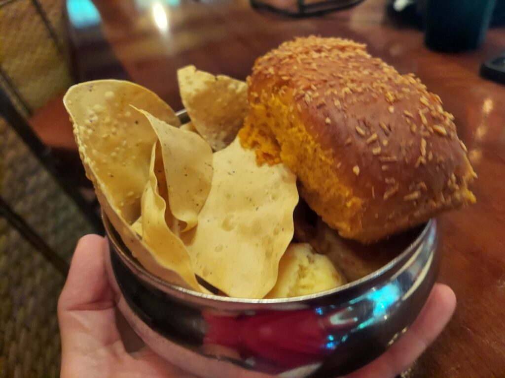 Nomad Lounge