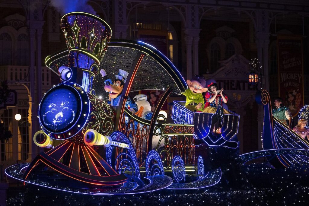 Disney Starlight Parade
