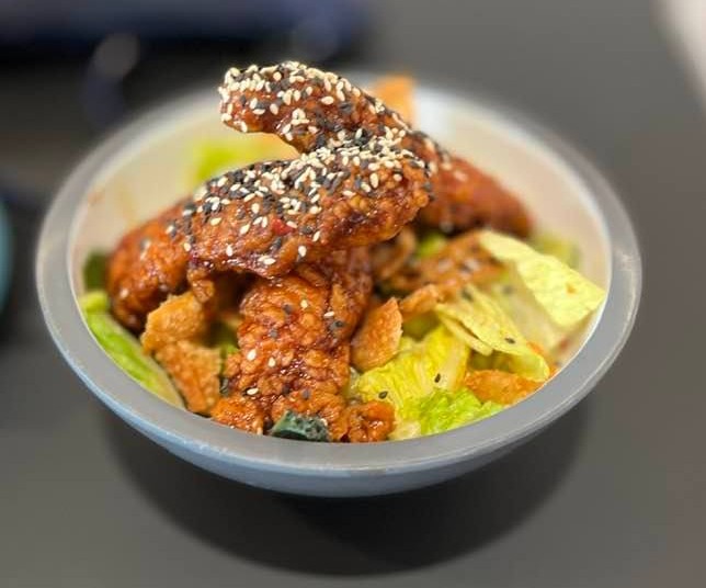 General Tso Chicken Salad 