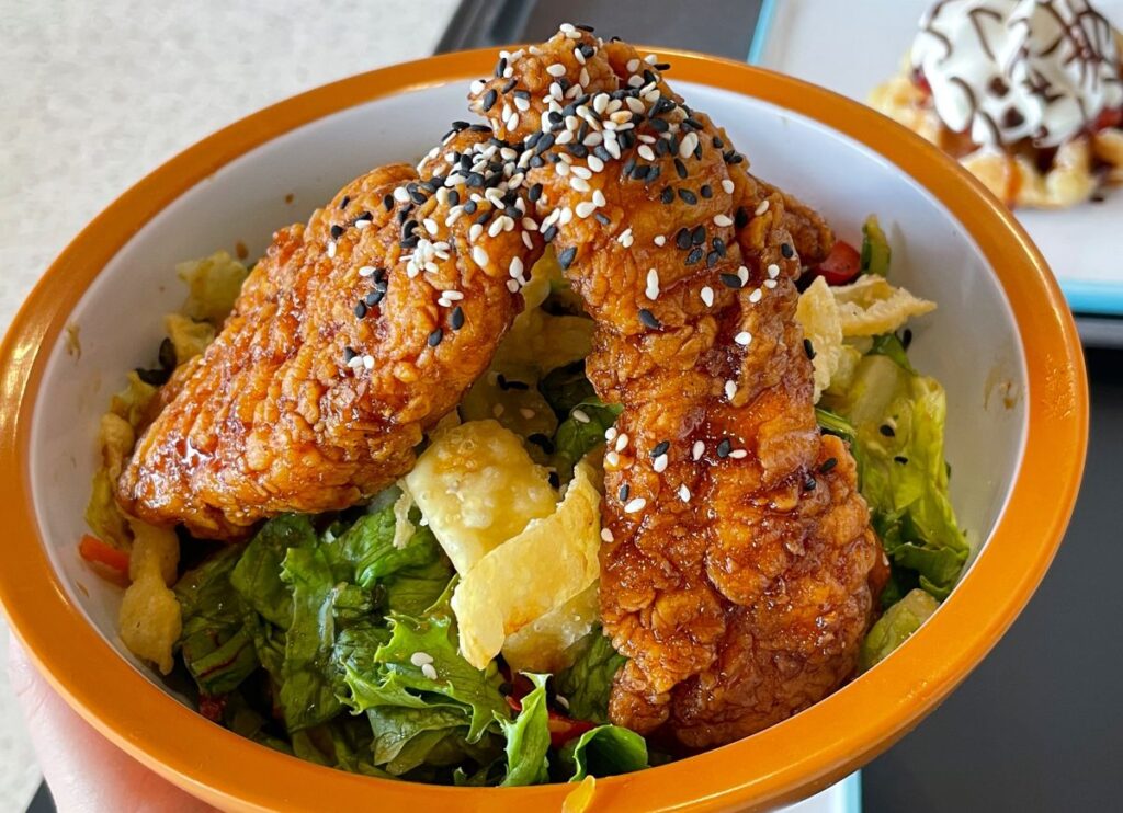 General Tso Chicken Salad 