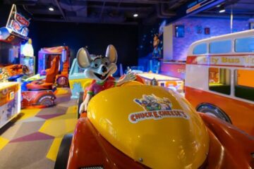 Mystery Fun House Arcade