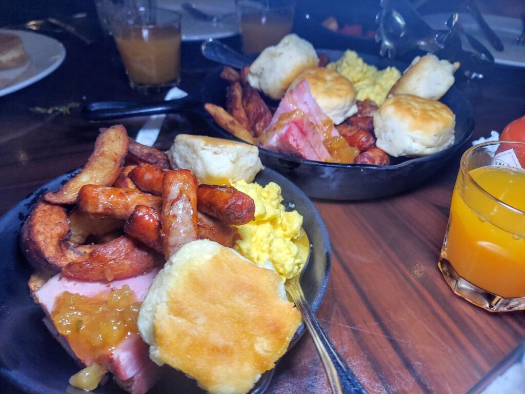 ‘Ohana Breakfast Disney
