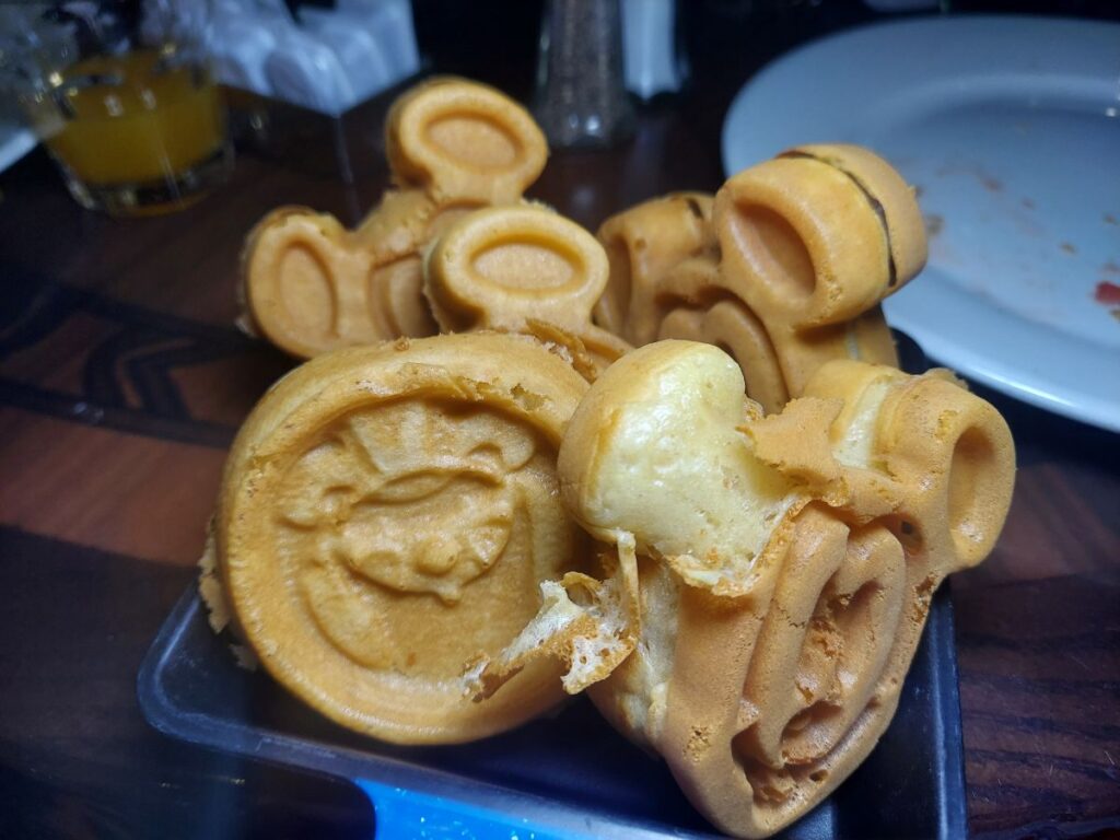 'Ohana Breakfast Disney