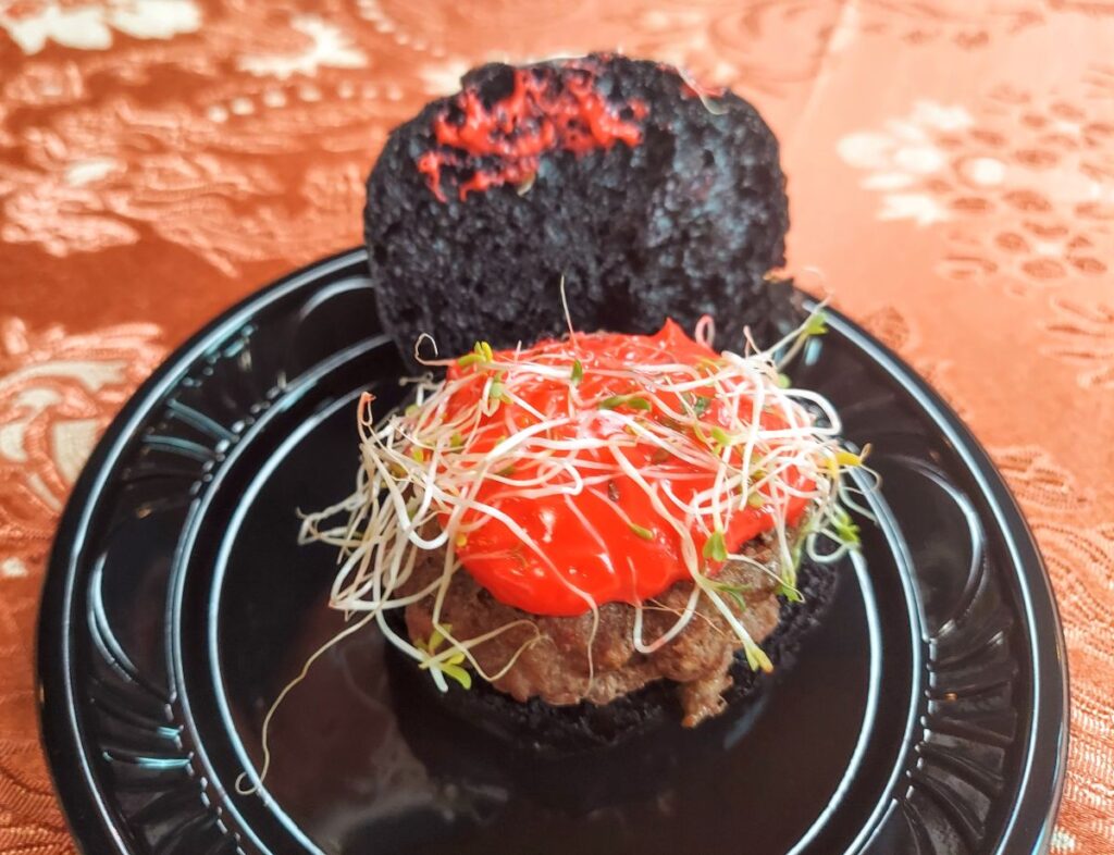 Howl-O-Scream menu 2025