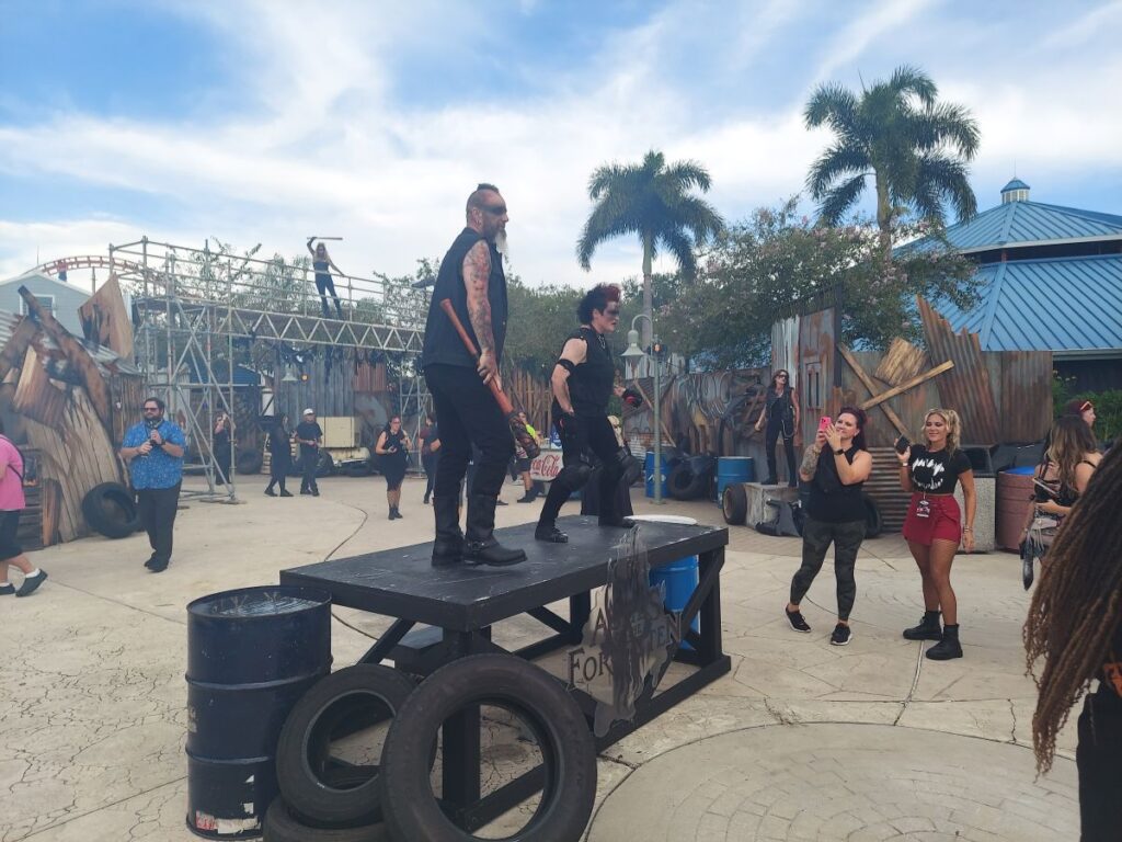 Howl-O-Scream Orlando 2025
