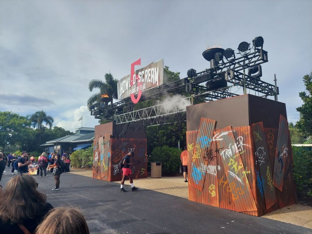 SeaWorld Howl-O-Scream 2026