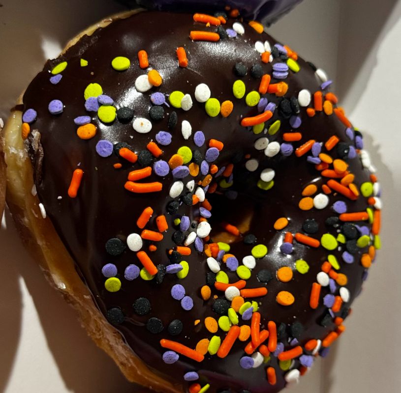 Everglazed Halloween Donuts Review