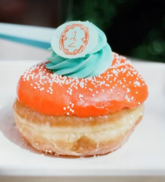 Taylor Swift Donut Everglazed