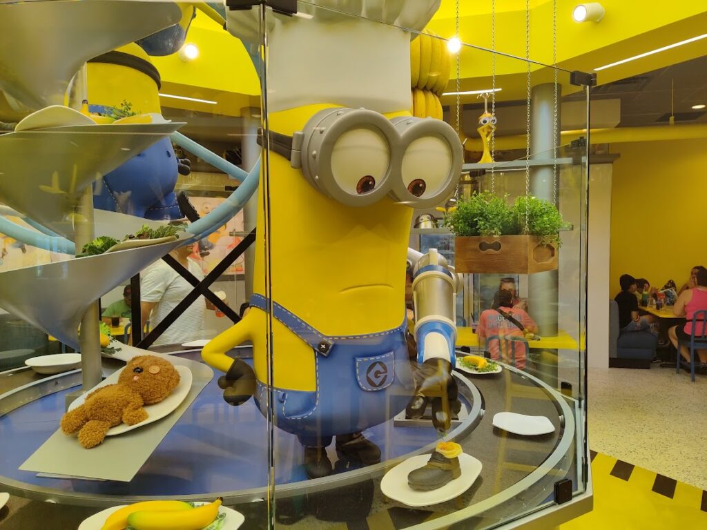Minion Cafe