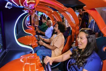 Dave & Buster's Holiday Deals