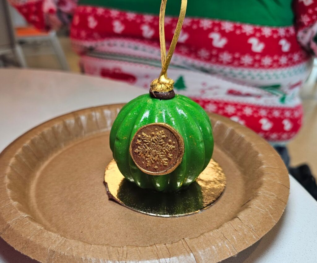 Elegant Ornament Today Cafe