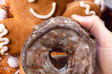 Gingerbread donut disney springs