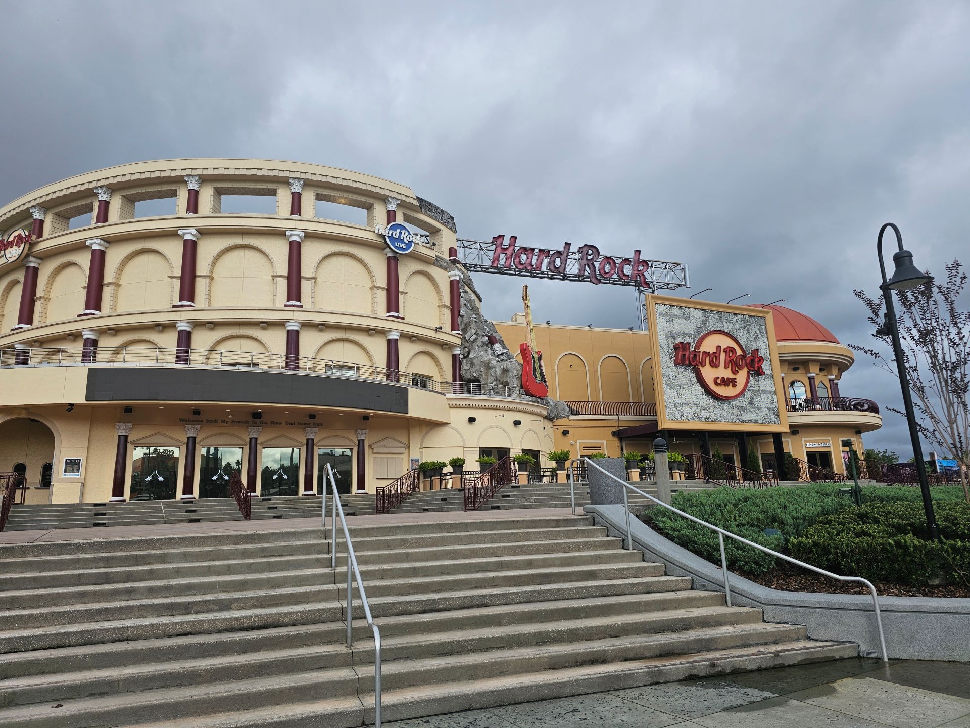 Exterior of Hard Rock Cafe Universal CityWalk Orlando