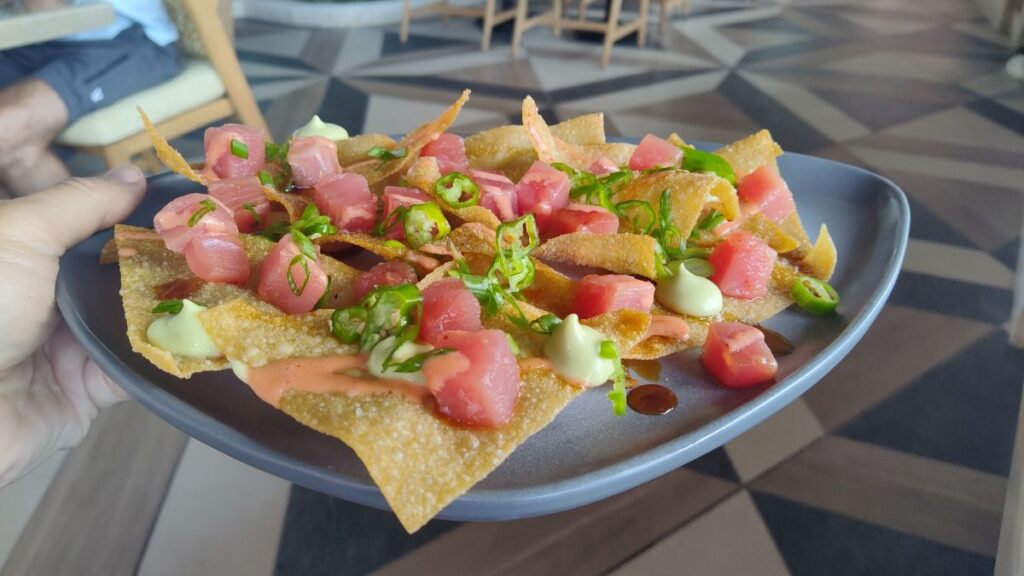 Wailulu Bar & Grill Review
