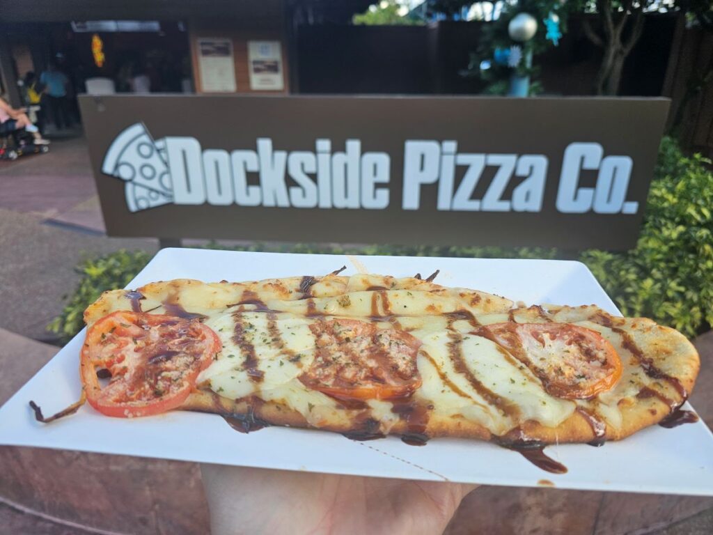 Bianca Pizza SeaWorld