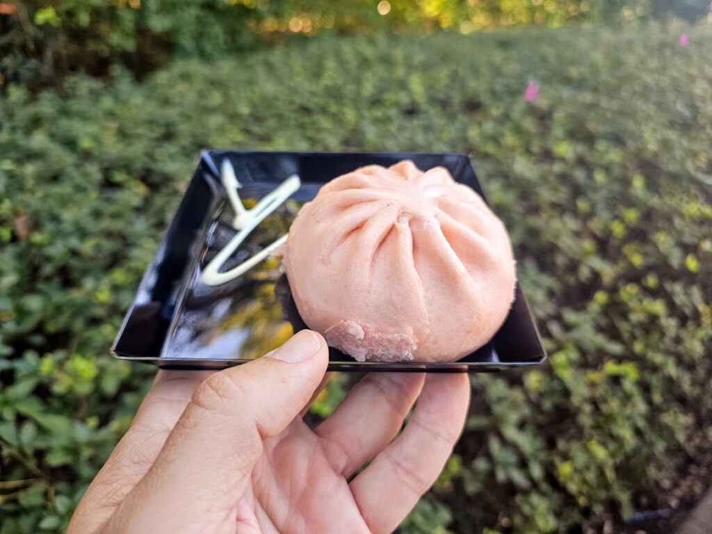 Strawberry Bun Epcot