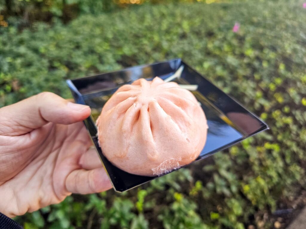 Strawberry Bun Epcot