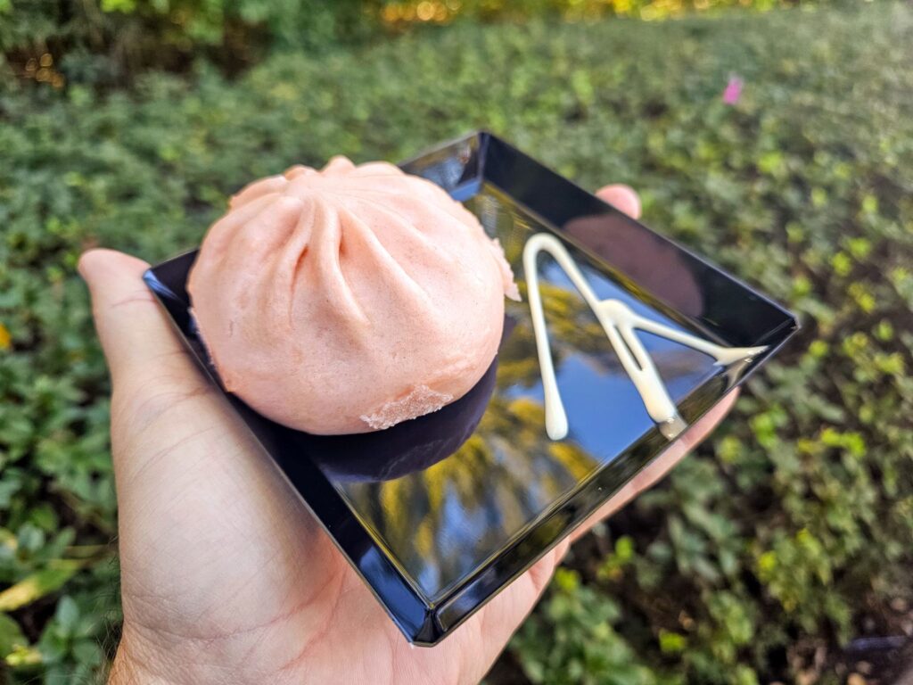 Strawberry Bun Epcot