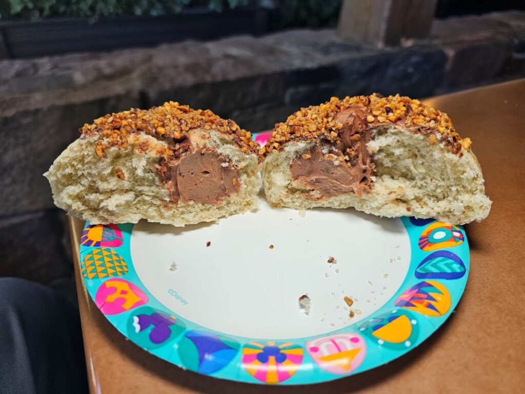 Hazelnut Praline Boller