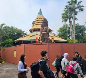 Jurassic Park river adventure