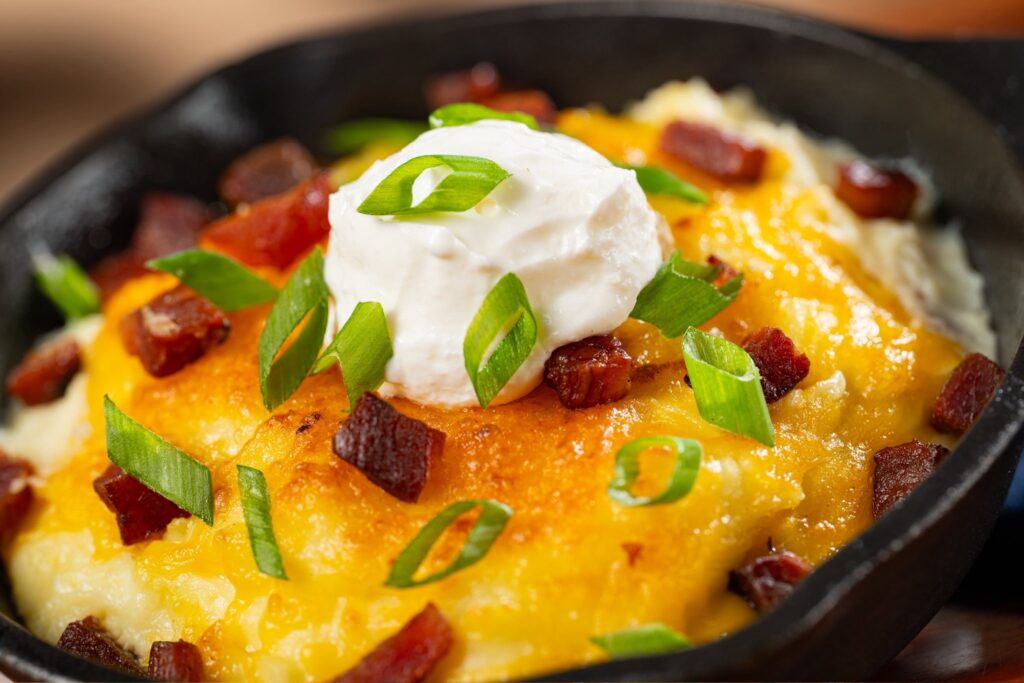 Bacon and Cheddar Loaded Mashed Potatoes