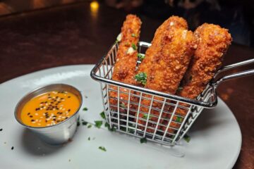 Crab Rangoon Mozzarella Sticks