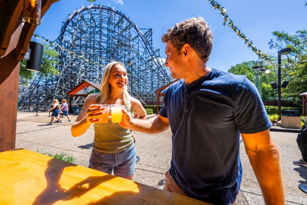 Guests enjoying beverages at Busch Gardens