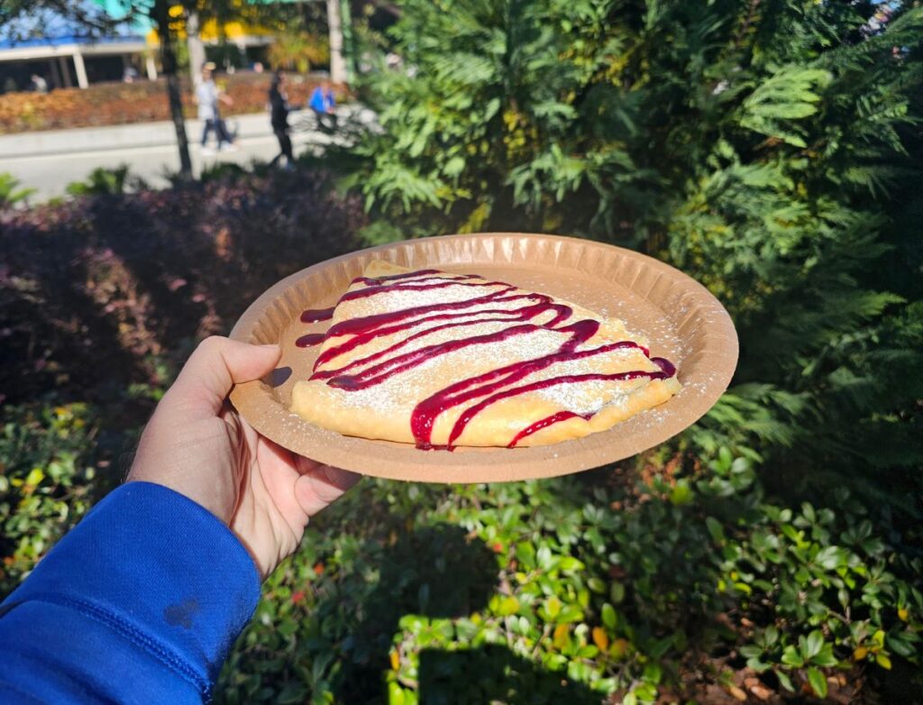 Universal Mardi Gras Crepe