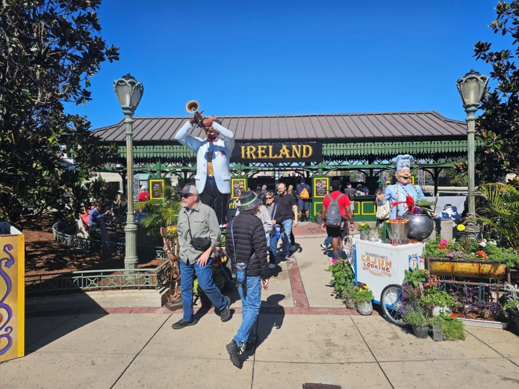 Ireland booth Mardi Gras