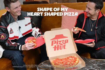 Pizza Hut Heart Pizza