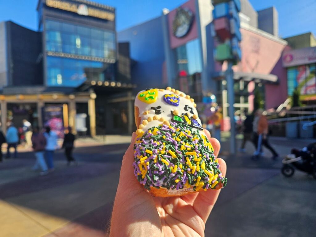 Mardi Gras 2026 Doughnut