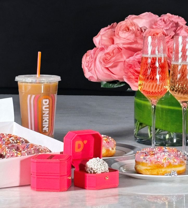 Dunkin I Dough ring box