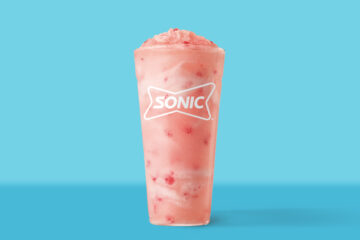 Strawberry Horchata Cream Slush