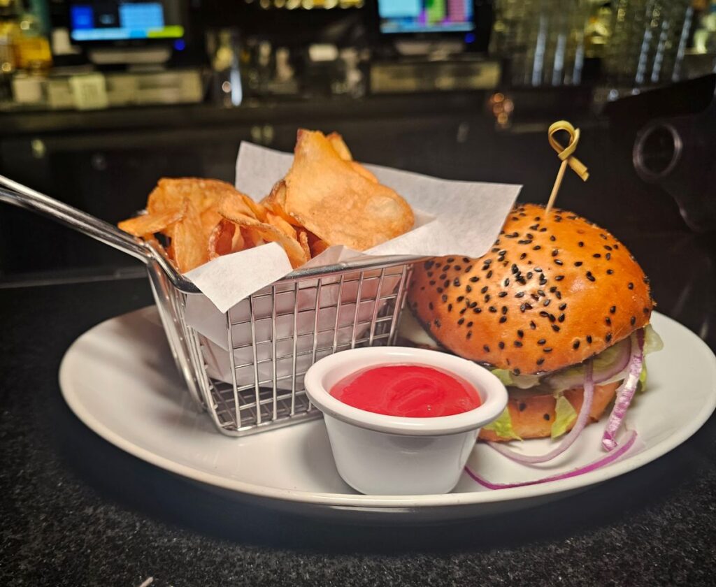 STK Orlando Happy Hour