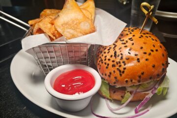 STK Orlando Happy Hour