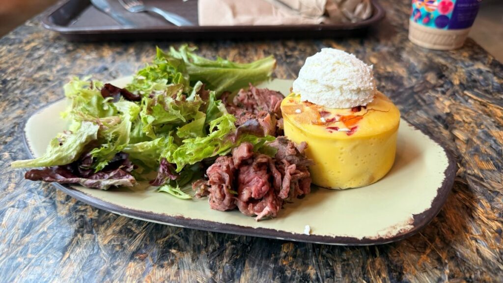 Satu'li Canteen Breakfast Review Frittata and Beef