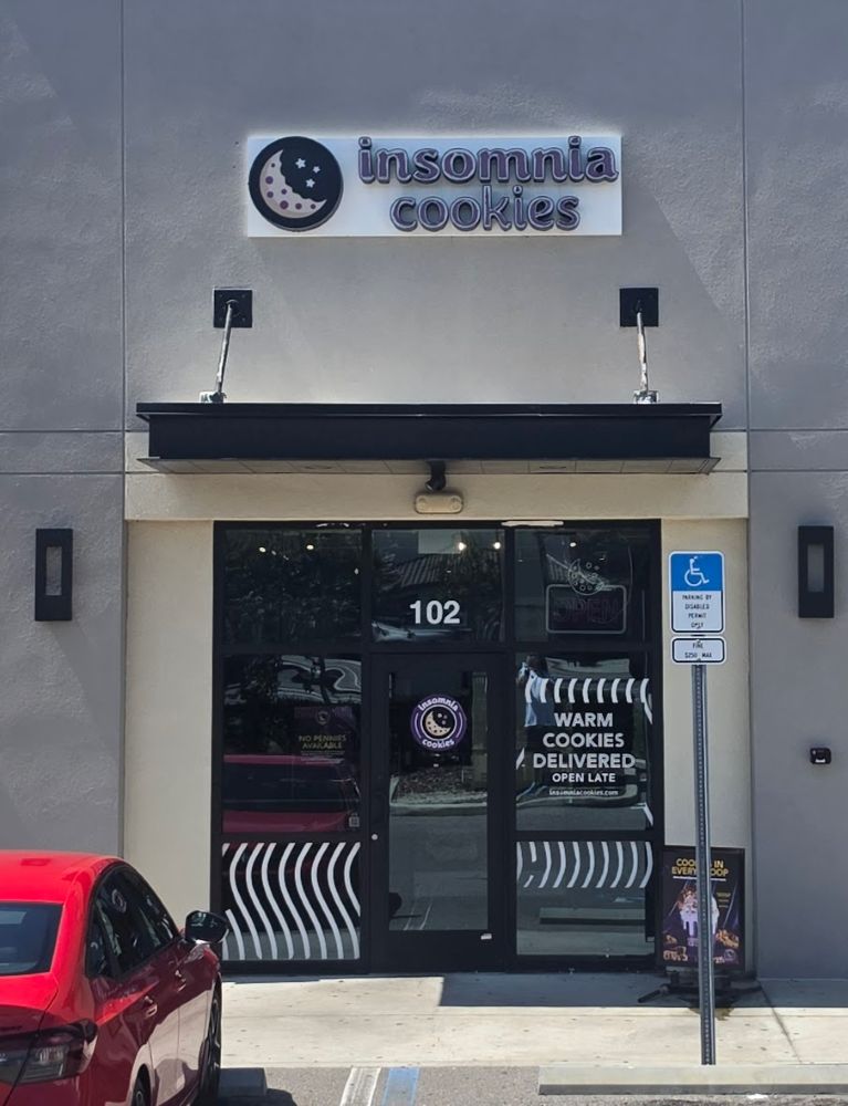 Entrance to Insomnia Cookies