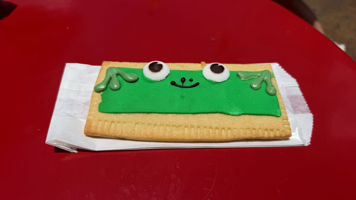 Photo of Lilypad Lunch Box Tart at Woody's Lunch Box