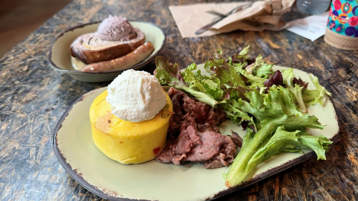 Satu'li Canteen Breakfast Review-photo showing the frittata and French toast