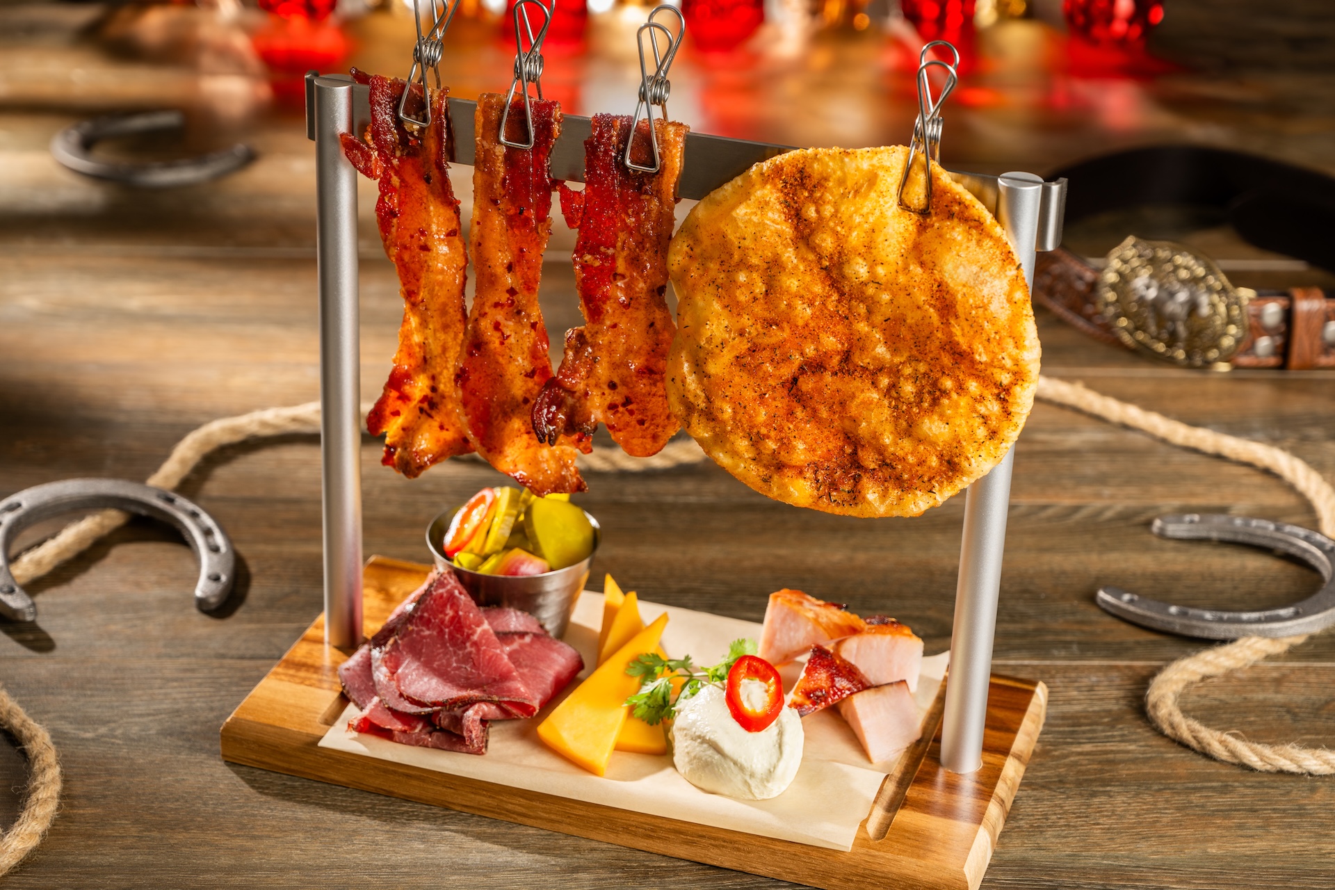 Diamond Horseshoe Pop-Up Menu