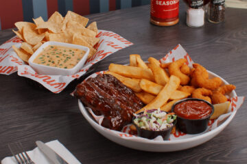 Red Robin dinner deal promotional photo