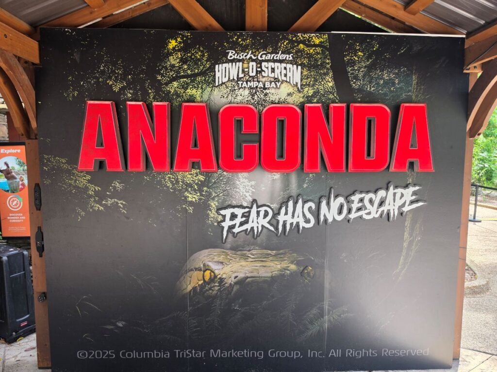 Howl-O-Scream rankings: Anaconda