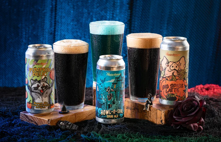 Howl-O-Scream beer display