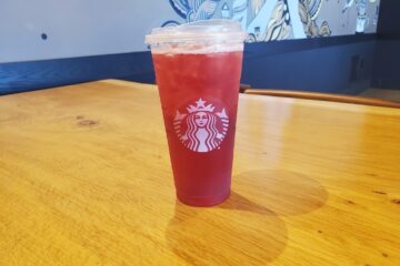 Starbucks stores clsoing